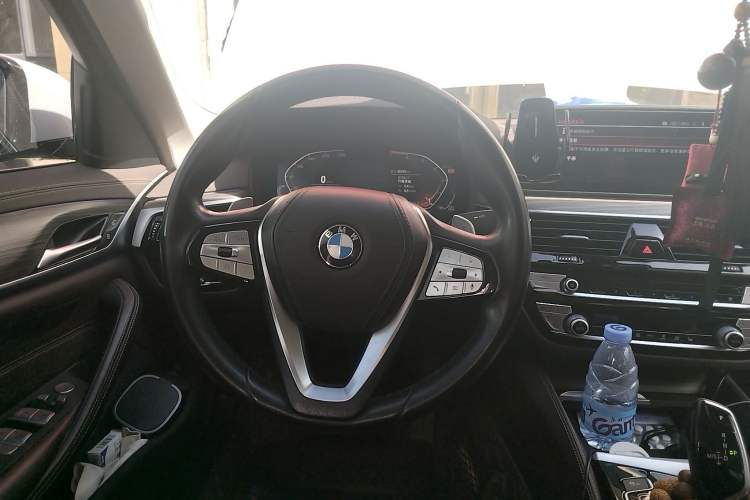 Used BMW 5 Series 2020 530Li Leading Edition Luxury Package Steering Wheel