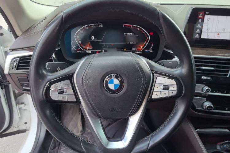 Used BMW 5 Series 2020 525Li Luxury Package Steering Wheel