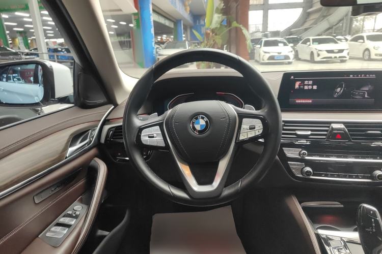 Used BMW 5 Series 2020 530Li Leading Edition Luxury Package Steering Wheel