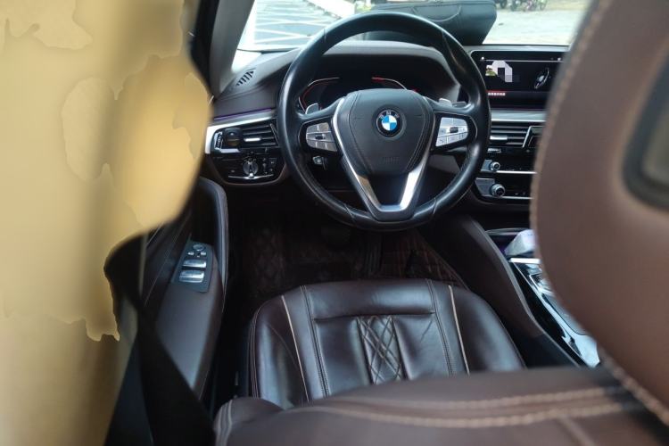 Used BMW 5 Series 2020 530Li Leading Edition Luxury Package Steering Wheel