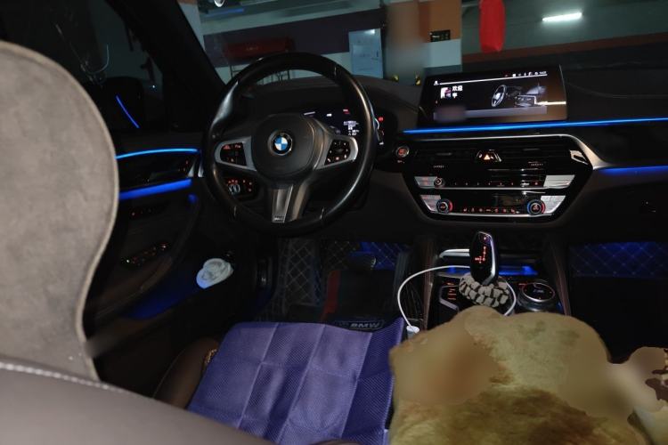 Used BMW 5 Series 2020 525Li M Sport Package Steering Wheel