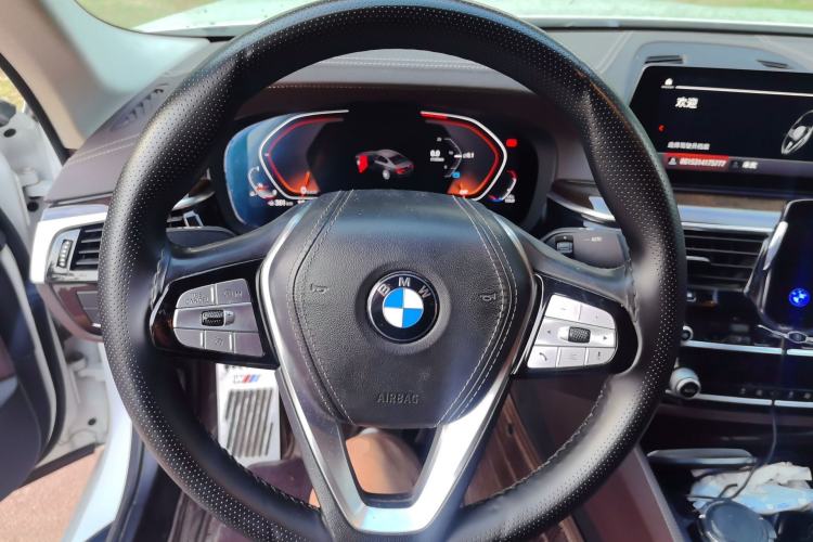 Used BMW 5 Series 2020 525Li Luxury Package Steering Wheel