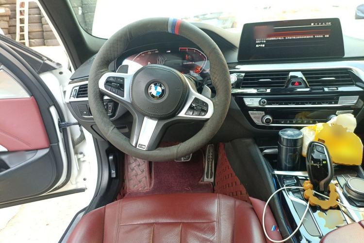 Used BMW 5 Series 2020 530Li Leading Model M Sport Package Steering Wheel