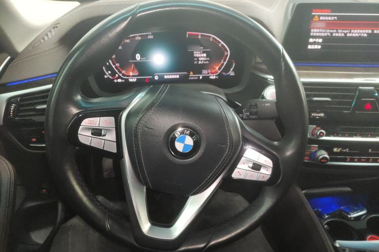 Used BMW 5 Series 2020 525Li Luxury Package Steering Wheel