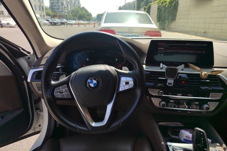 Used BMW 5 Series 2020 530Li Luxury Edition Premium Package Steering Wheel