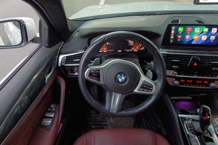 Used BMW 5 Series 2020 530Li Leading Model M Sport Package Steering Wheel