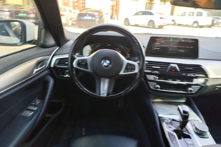 Used BMW 5 Series 2020 525i M Sport Package Steering Wheel