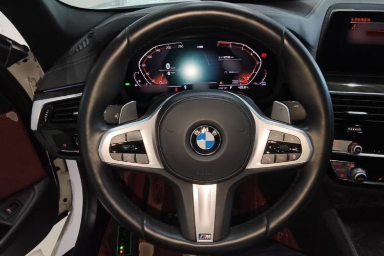 Used BMW 5 Series 2020 530Li Leading Model M Sport Package Steering Wheel