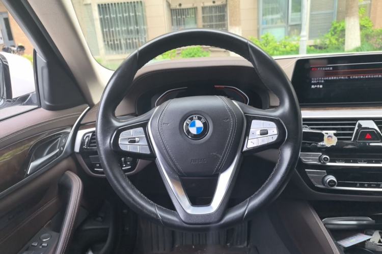 Used BMW 5 Series 2020 525Li Luxury Package Steering Wheel
