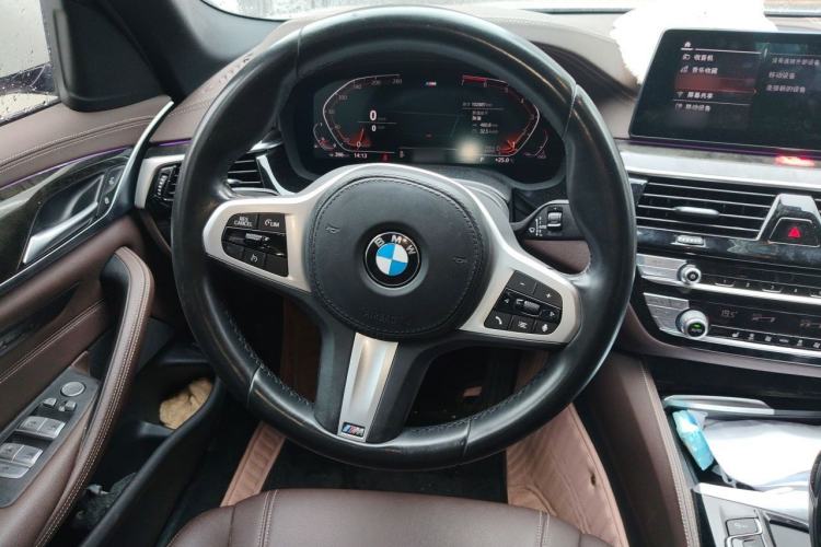 Used BMW 5 Series 2020 525Li M Sport Package Steering Wheel
