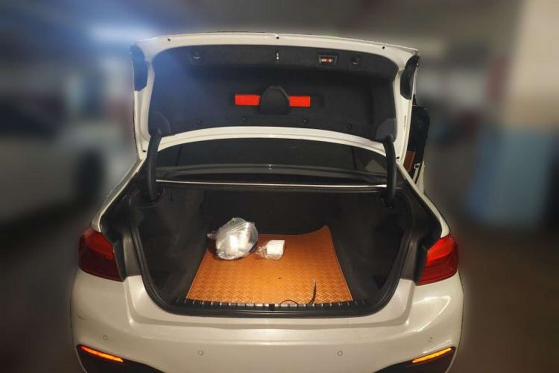 Used BMW 5 Series 2020 530Li Luxury Edition M Sport Package Trunk