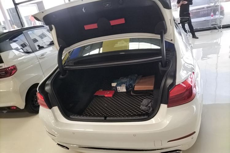 Used BMW 5 Series 2020 530Li Leading Edition Luxury Package Trunk