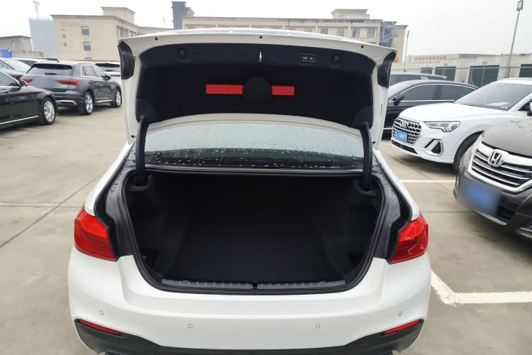 Used BMW 5 Series 2020 530Li Luxury Edition M Sport Package Trunk
