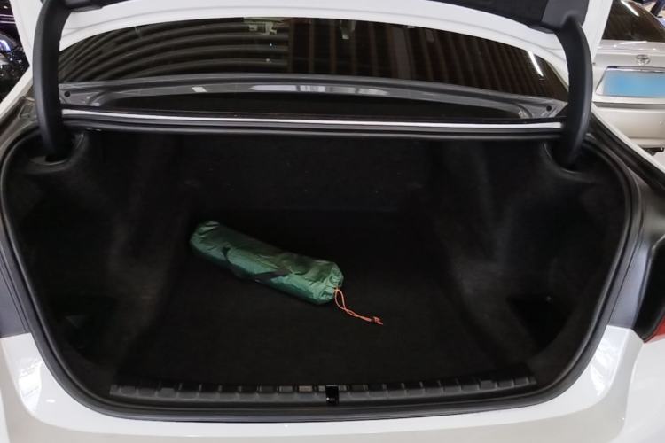 Used BMW 5 Series 2020 530Li Leading Model M Sport Package Trunk