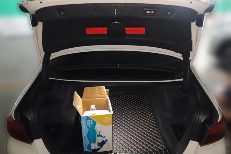 Used BMW 5 Series 2020 530Li xDrive Luxury Package Trunk