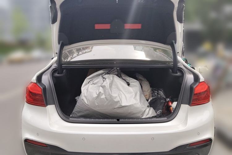 Used BMW 5 Series 2020 530Li Luxury Edition M Sport Package Trunk