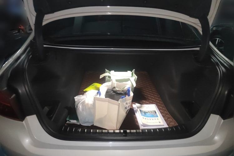 Used BMW 5 Series 2020 530Li Leading Edition Luxury Package Trunk