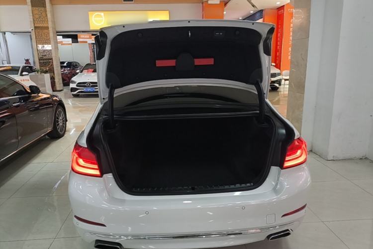 Used BMW 5 Series 2020 530Li xDrive Luxury Package Trunk