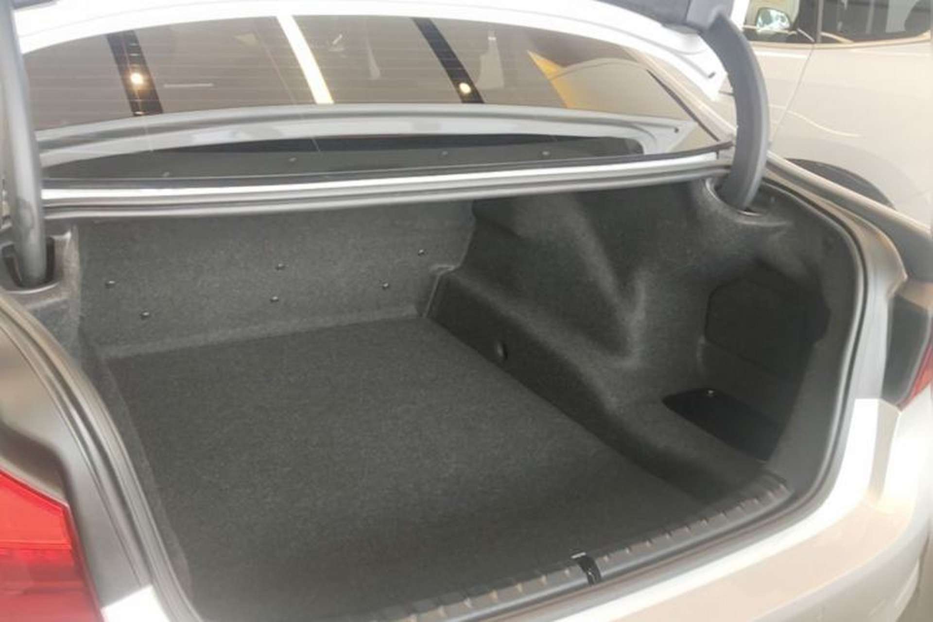 Used BMW 5 Series 2020 525Li Luxury Package Trunk