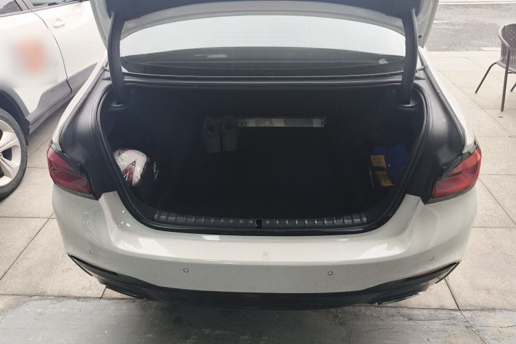 Used BMW 5 Series 2020 530Li Leading Model M Sport Package Trunk