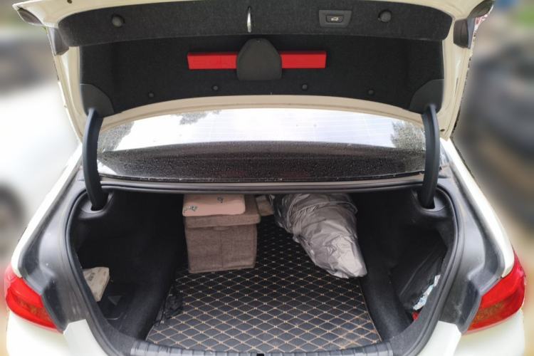 Used BMW 5 Series 2020 525Li Luxury Package Trunk