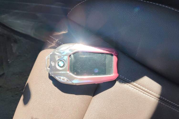 Used BMW 5 Series 2020 525Li M Sport Package Vehicle Key