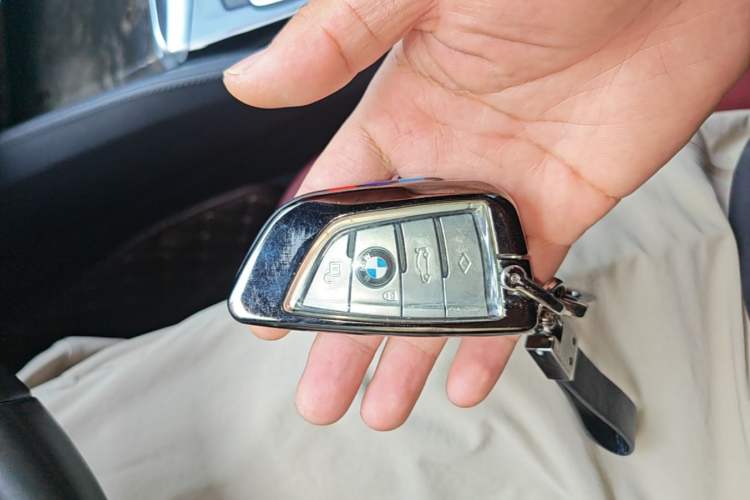 Used BMW 5 Series 2020 530Li Leading Model M Sport Package Vehicle Key