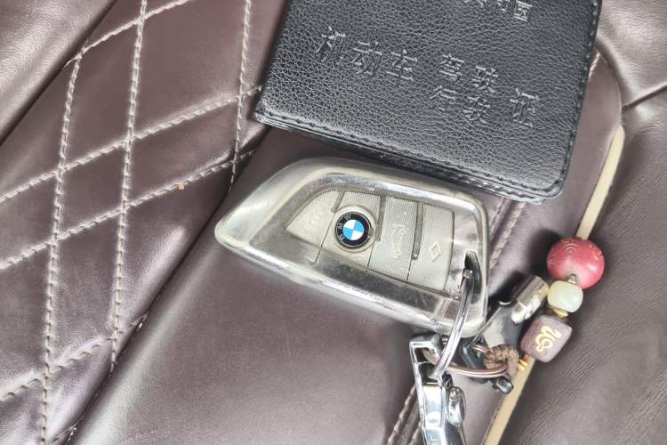 Used BMW 5 Series 2020 530Li Leading Edition Luxury Package Vehicle Key