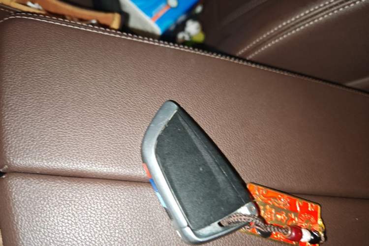 Used BMW 5 Series 2020 525Li M Sport Package Vehicle Key