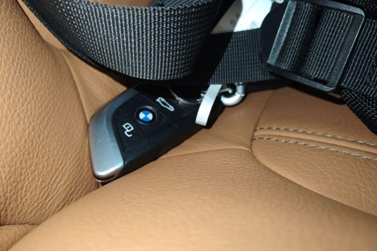 Used BMW 5 Series 2020 530Li Leading Model M Sport Package Vehicle Key