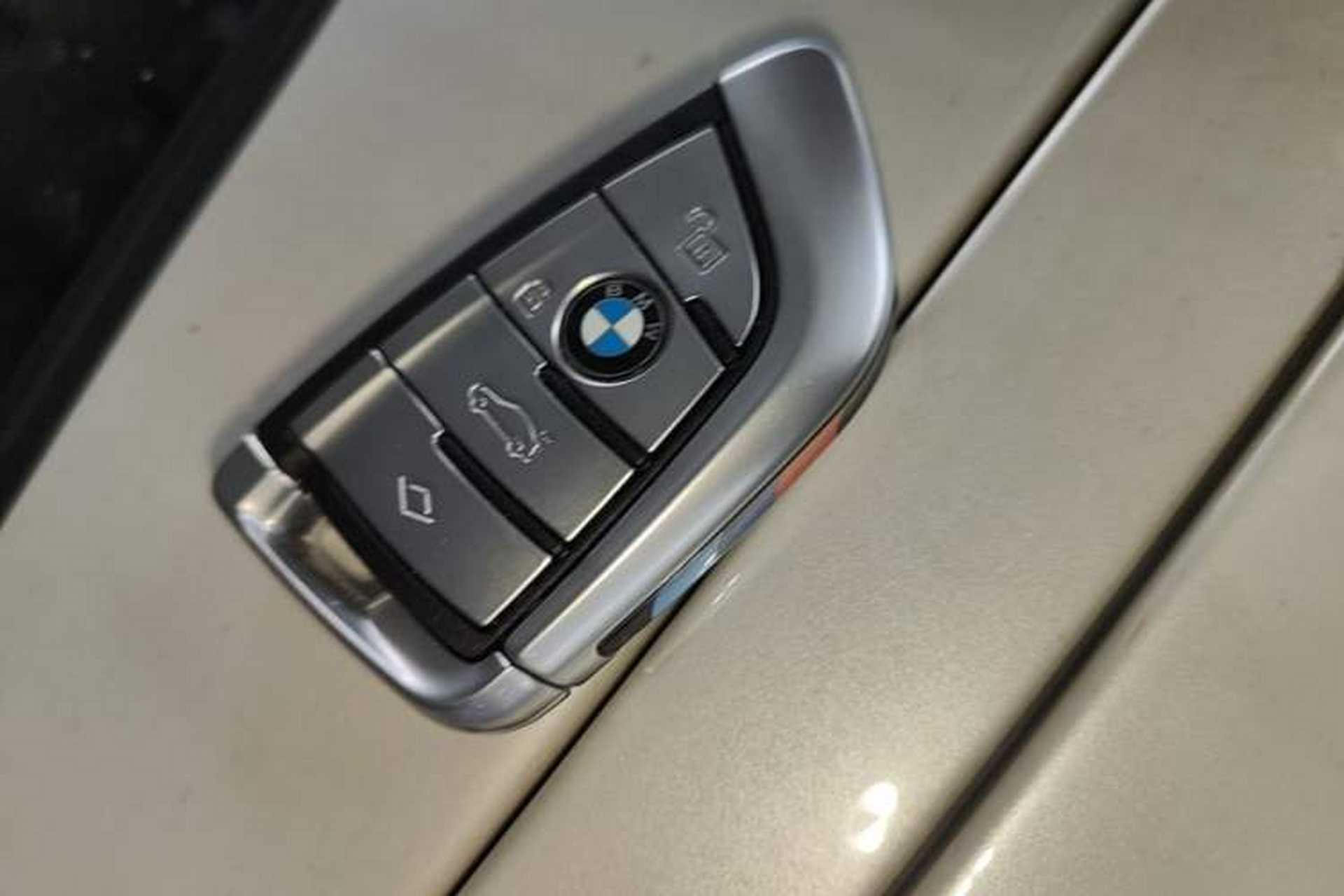 Used BMW 5 Series 2020 525Li M Sport Package Vehicle Key