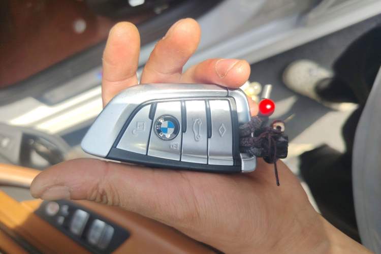 Used BMW 5 Series 2020 530Li Leading Model M Sport Package Vehicle Key