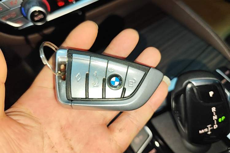 Used BMW 5 Series 2020 530Li Luxury Edition Premium Package Vehicle Key