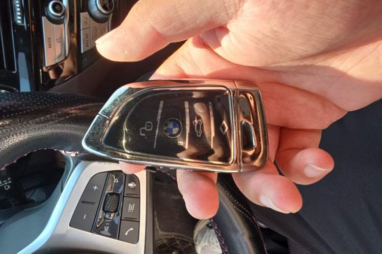 Used BMW 5 Series 2020 525Li M Sport Package Vehicle Key