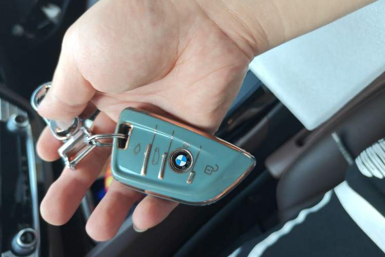 Used BMW 5 Series 2020 525Li Luxury Package Vehicle Key