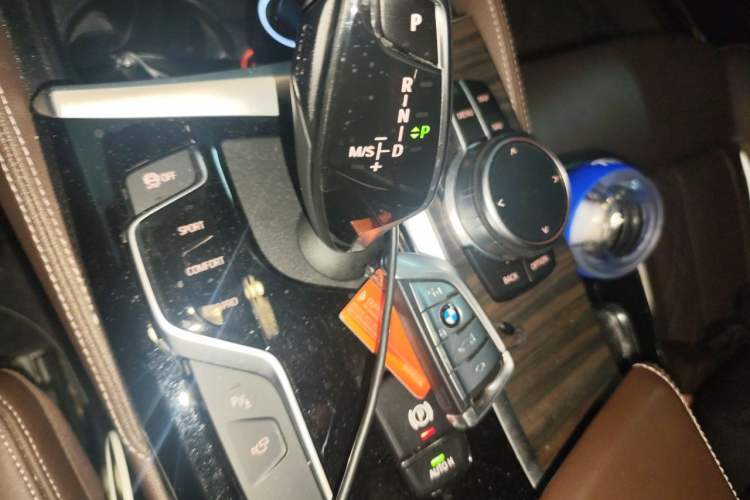 Used BMW 5 Series 2020 530Li Luxury Edition Premium Package Vehicle Key