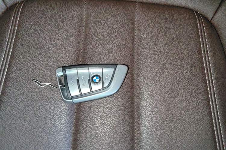 Used BMW 5 Series 2020 525Li Luxury Package Vehicle Key