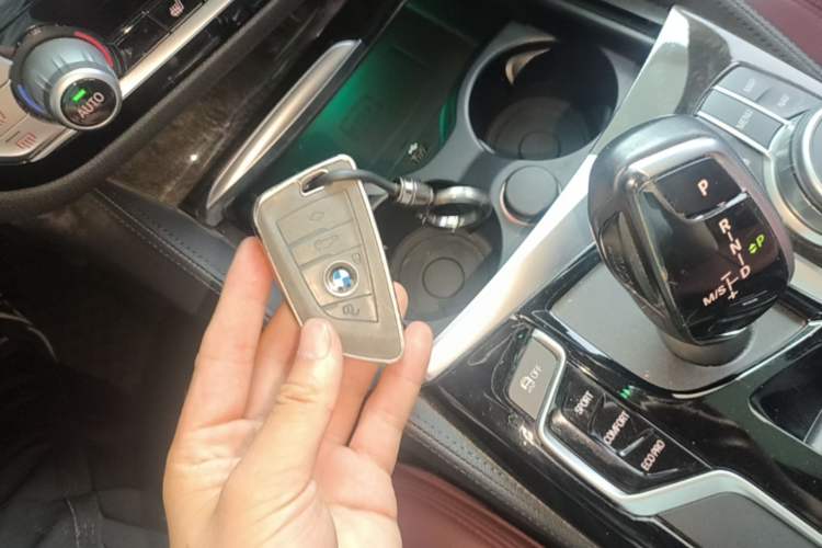 Used BMW 5 Series 2020 530Li Leading Model M Sport Package Vehicle Key