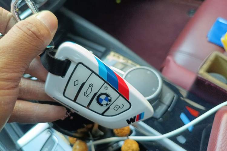 Used BMW 5 Series 2020 530Li Leading Model M Sport Package Vehicle Key