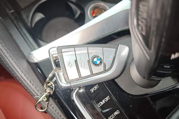 Used BMW 5 Series 2020 530Li Luxury Edition M Sport Package Vehicle Key