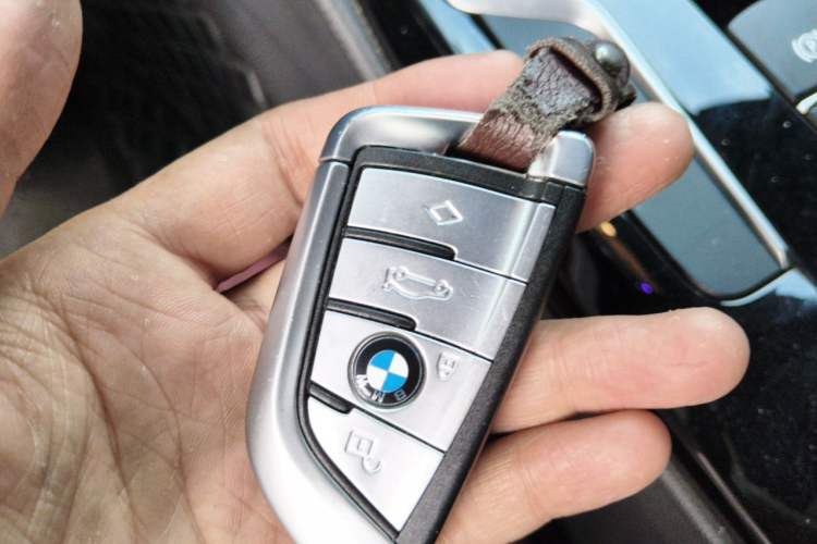 Used BMW 5 Series 2020 530Li Leading Model M Sport Package Vehicle Key