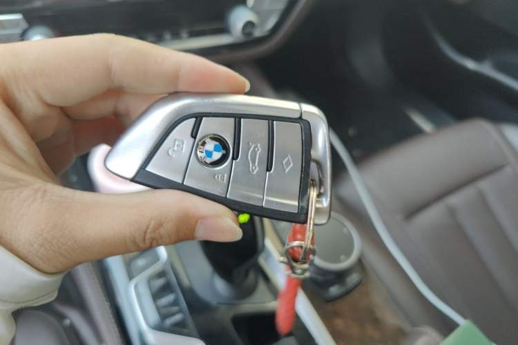 Used BMW 5 Series 2020 525Li Luxury Package Vehicle Key