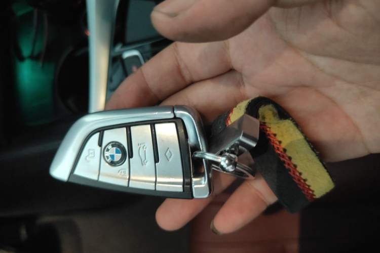Used BMW 5 Series 2020 530Li Leading Model M Sport Package Vehicle Key
