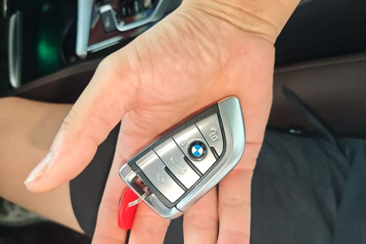 Used BMW 5 Series 2020 525Li M Sport Package Vehicle Key