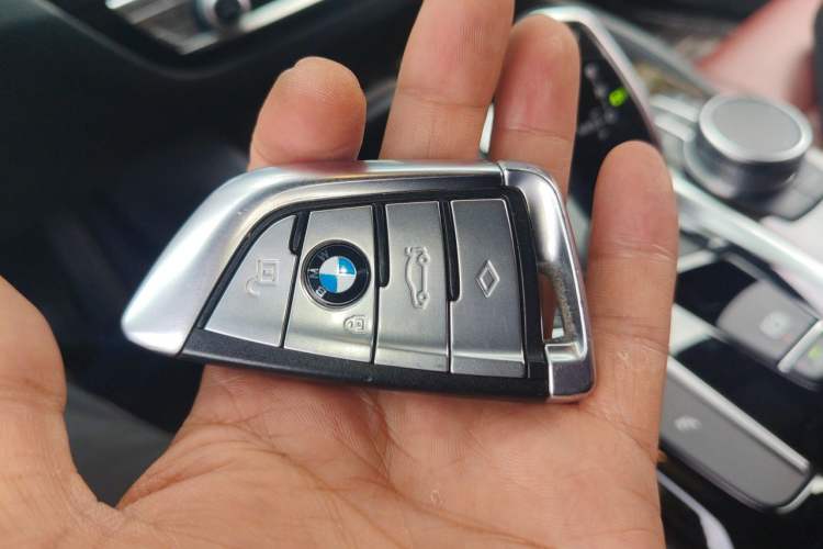 Used BMW 5 Series 2020 530Li Leading Model M Sport Package Vehicle Key