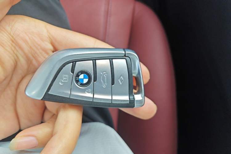Used BMW 5 Series 2020 530Li Leading Model M Sport Package Vehicle Key