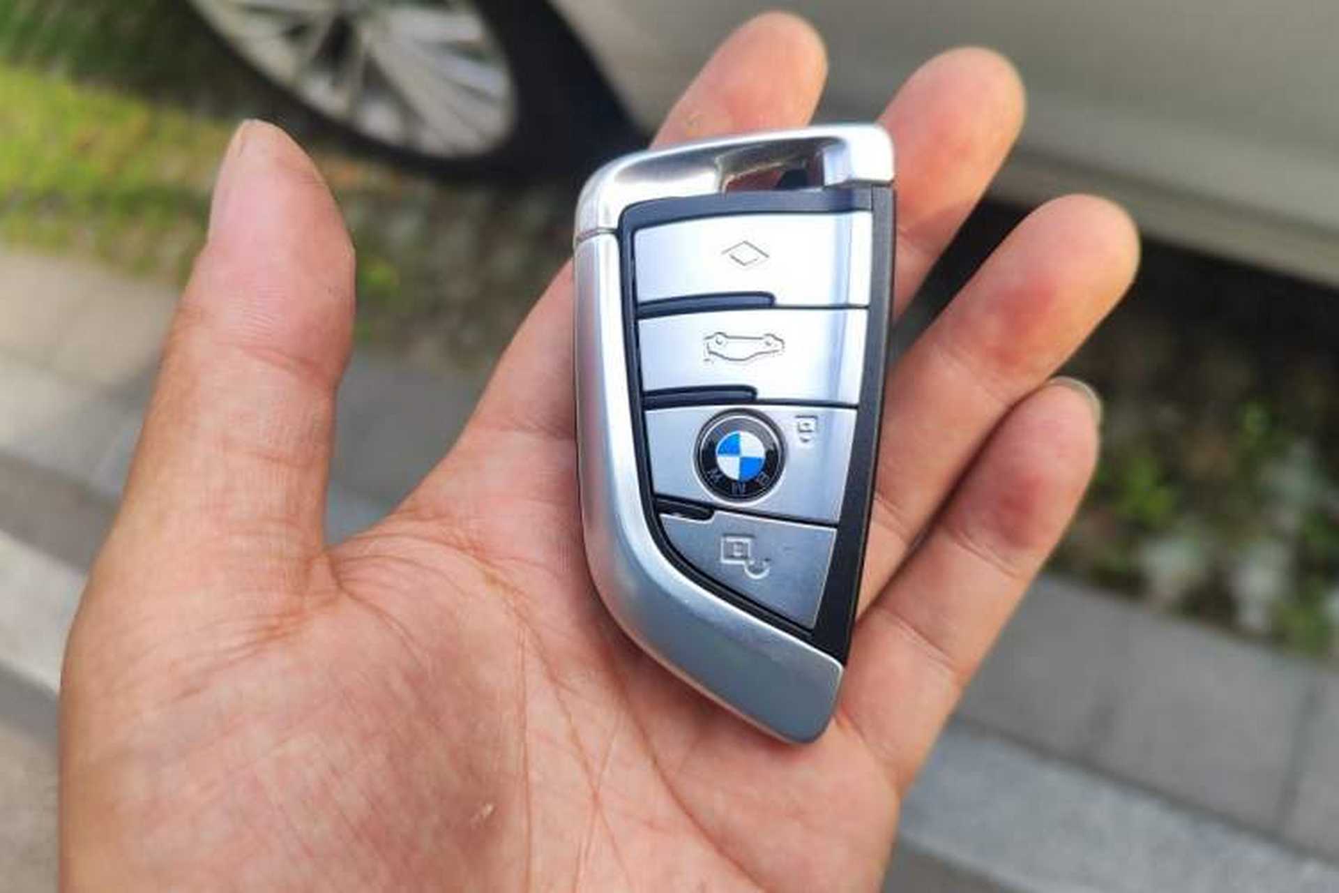 Used BMW 5 Series 2020 530Li Leading Edition Luxury Package Vehicle Key