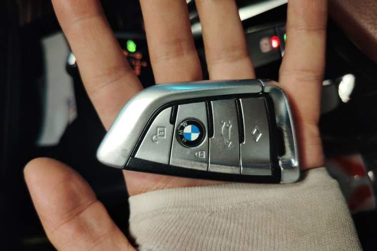 Used BMW 5 Series 2020 530Li Leading Model M Sport Package Vehicle Key