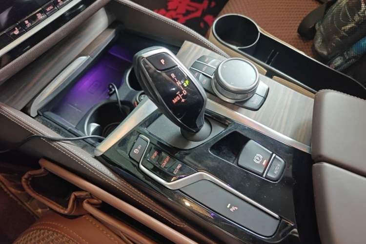 Used BMW 5 Series 2020 530Li Leading Edition Luxury Package Gear Lever