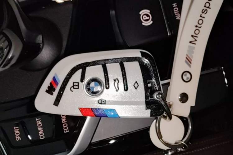 Used BMW 5 Series 2020 525Li Luxury Package Vehicle Key